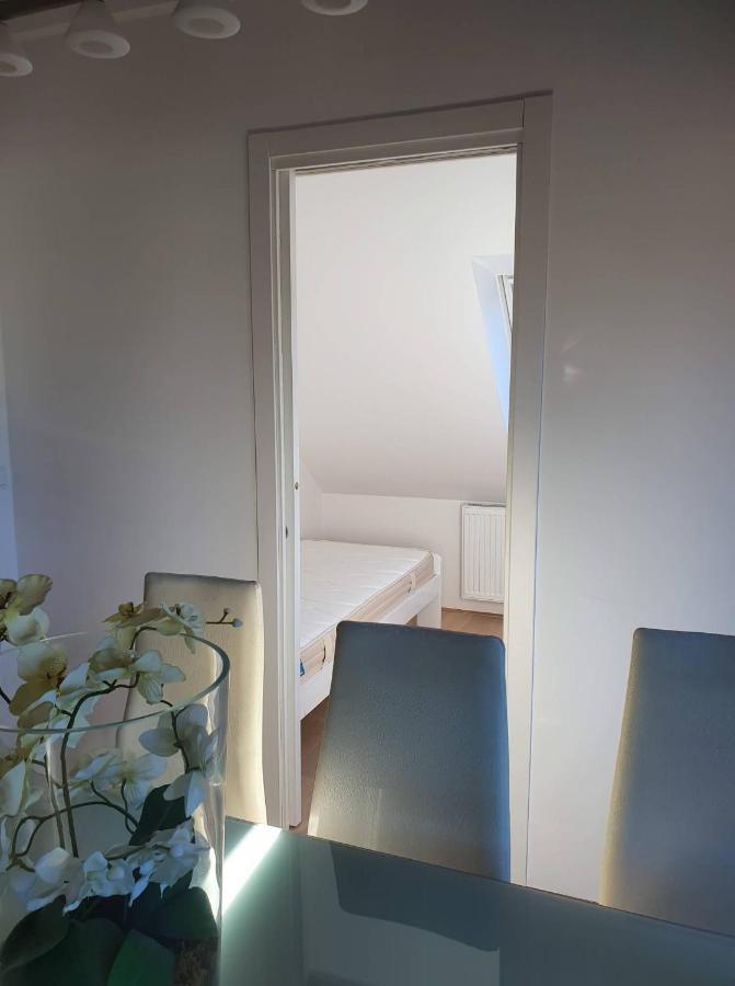 Golob Apartment Kranjska Gora Eksteriør billede